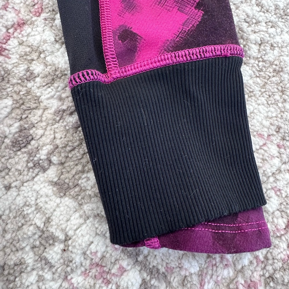 Lululemon zip up - Picture 5 of 6